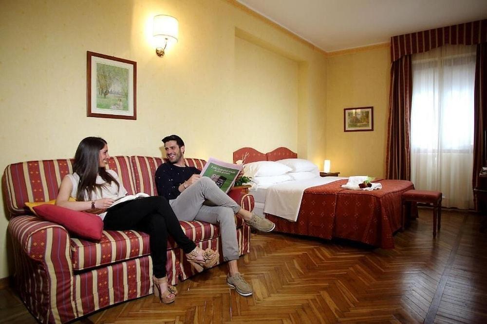 Hotel Cavour Rapallo Eksteriør billede
