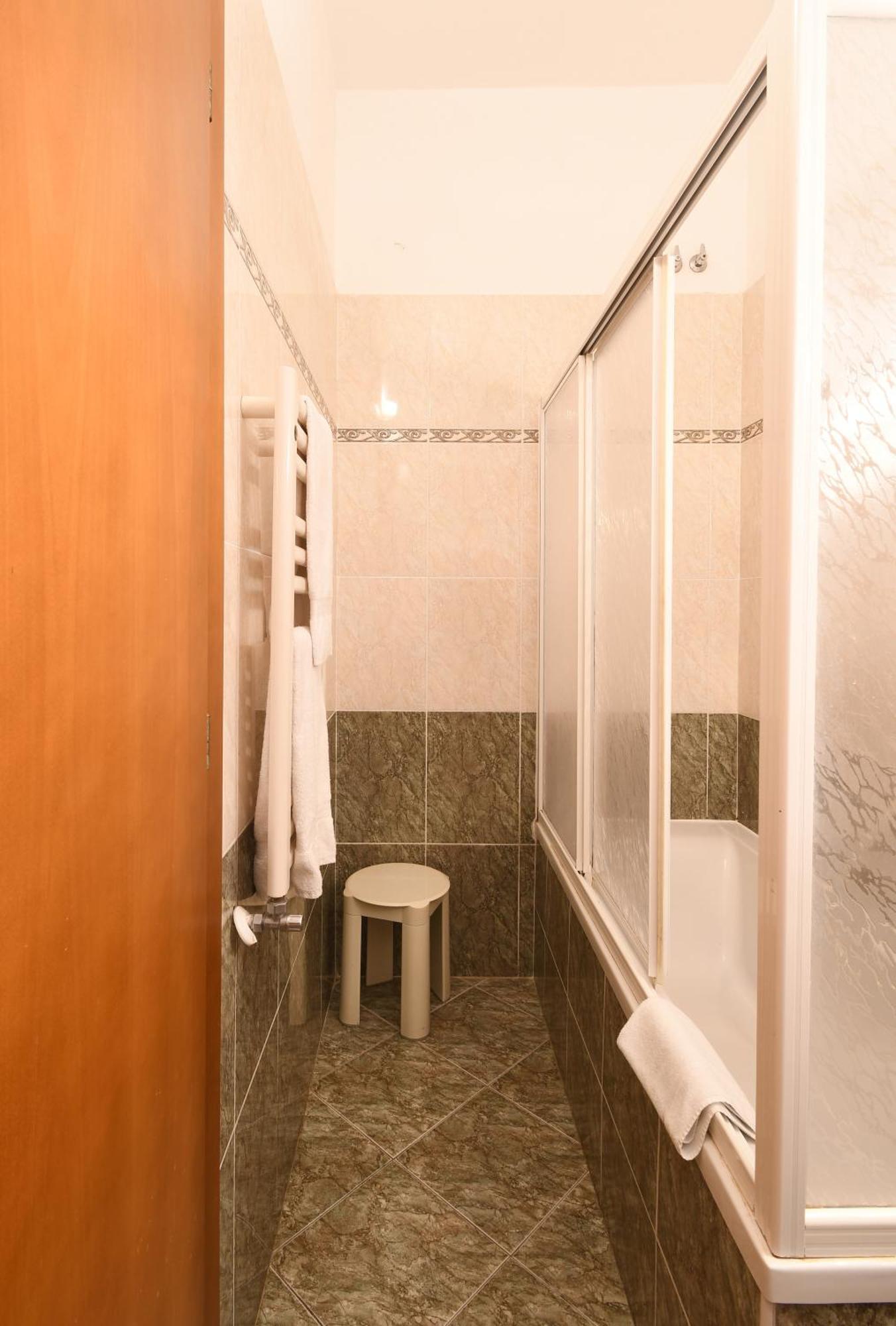 Hotel Cavour Rapallo Eksteriør billede
