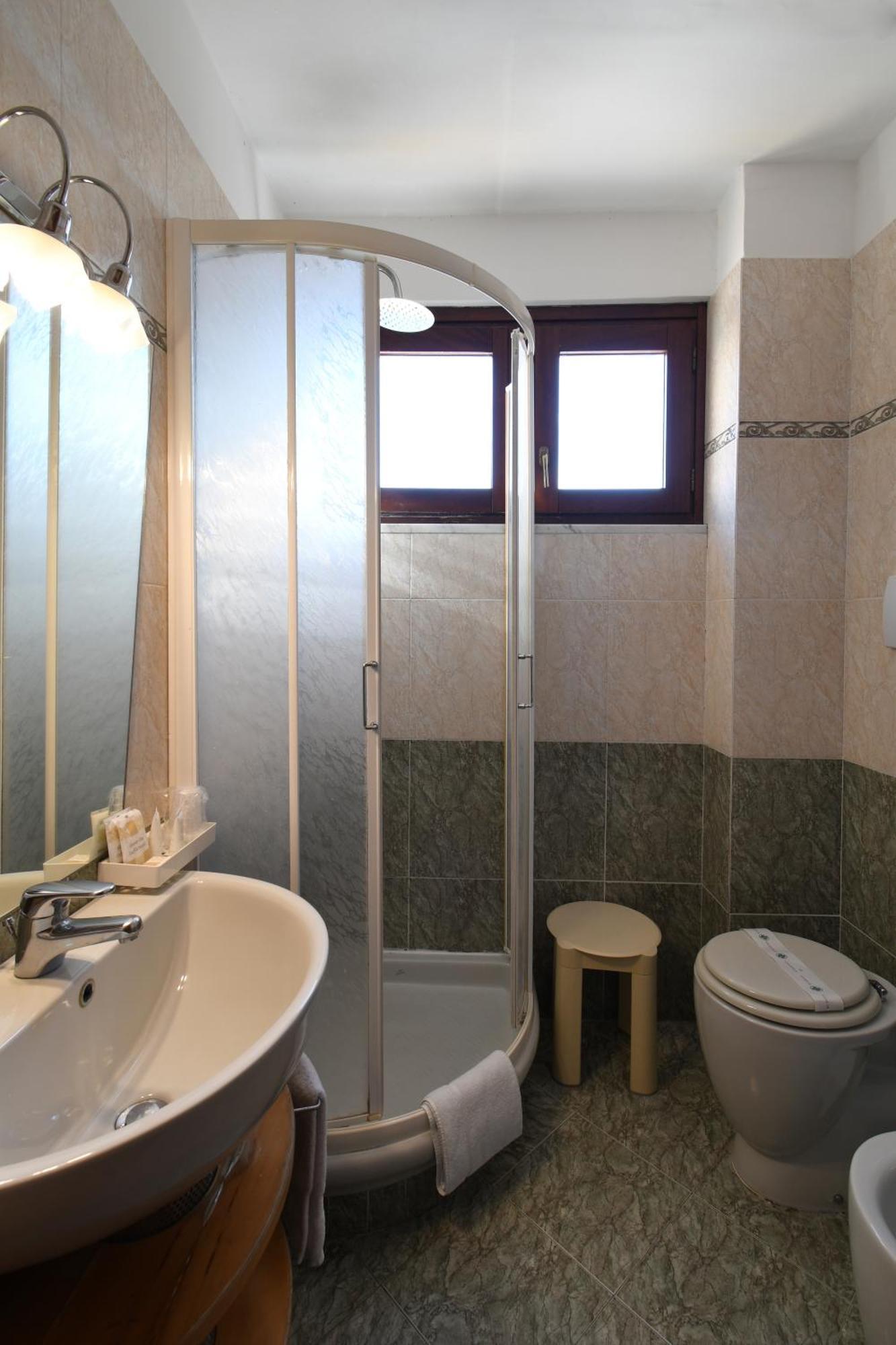 Hotel Cavour Rapallo Eksteriør billede