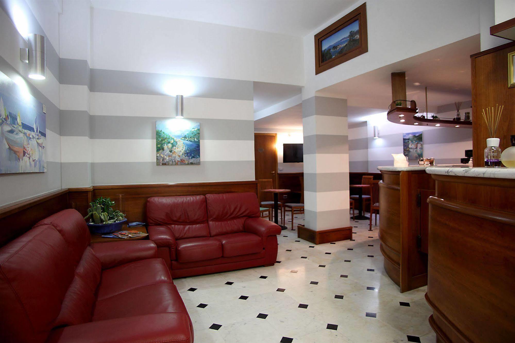 Hotel Cavour Rapallo Eksteriør billede